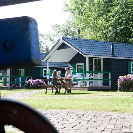 Familiecamping De Vossenburcht IJhorst Camera foto