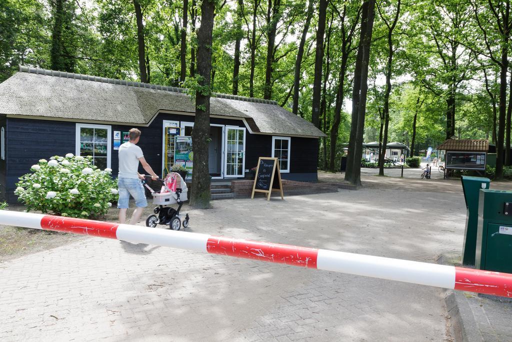 Familiecamping De Vossenburcht IJhorst Esterno foto